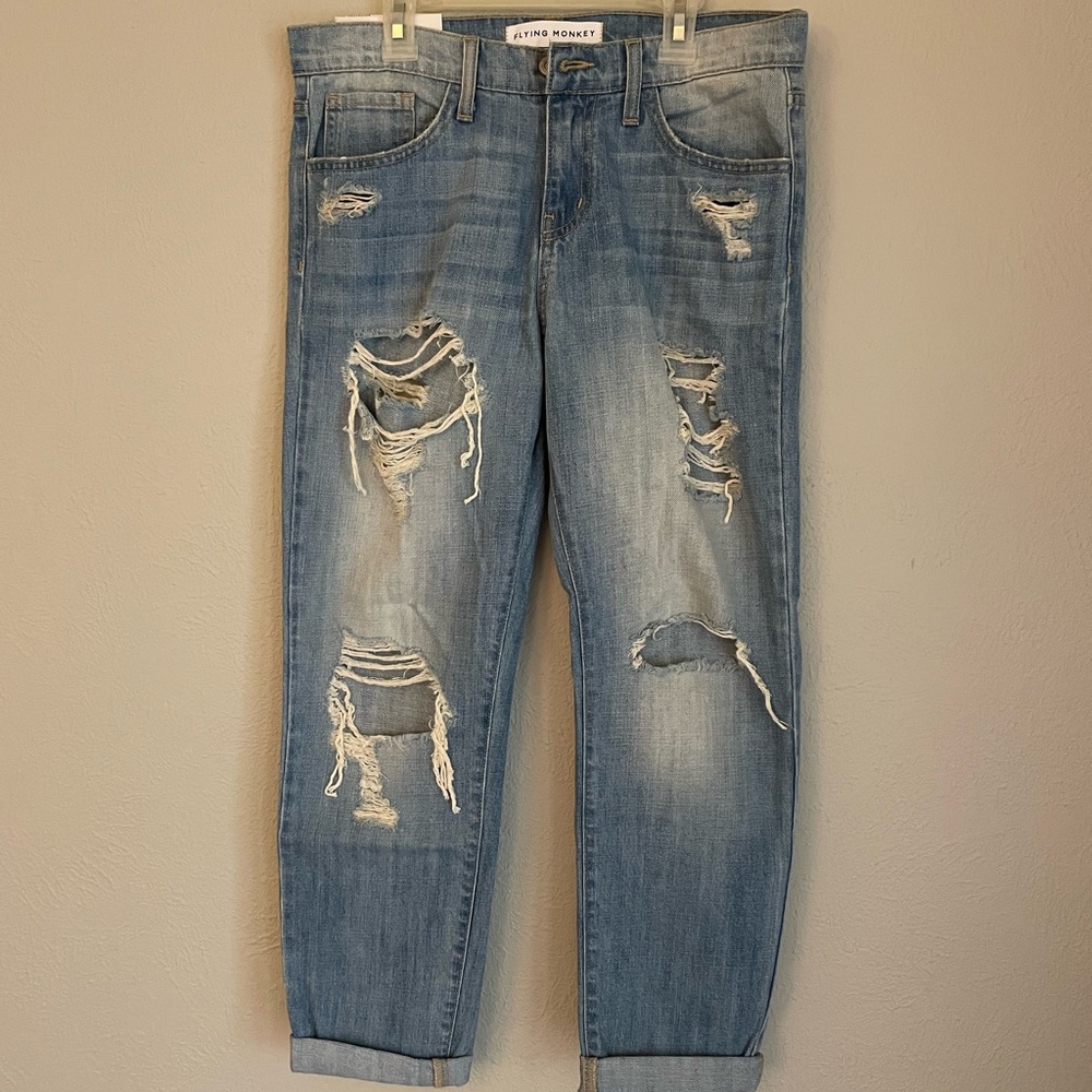 Distressed Boyfriend Jeans